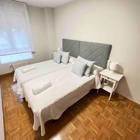 Fuente Pelayo Apartment Oviedo